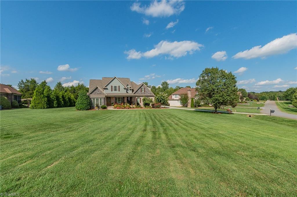 119 Cobblestone Walk Drive