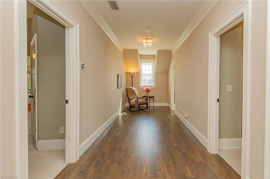 119 Cobblestone Walk Drive