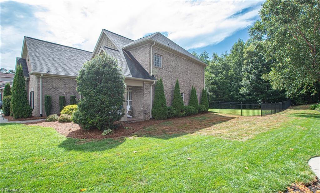 894 Mallard Landing Boulevard