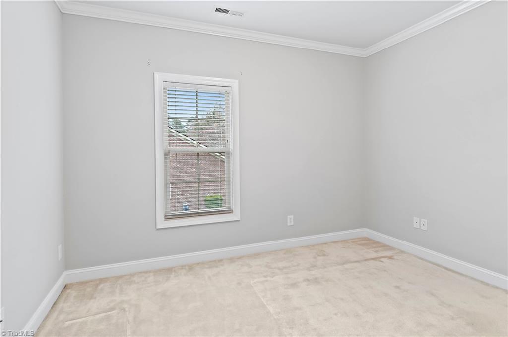 894 Mallard Landing Boulevard