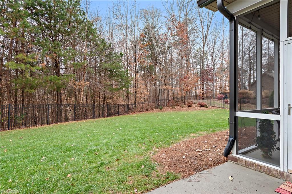 894 Mallard Landing Boulevard