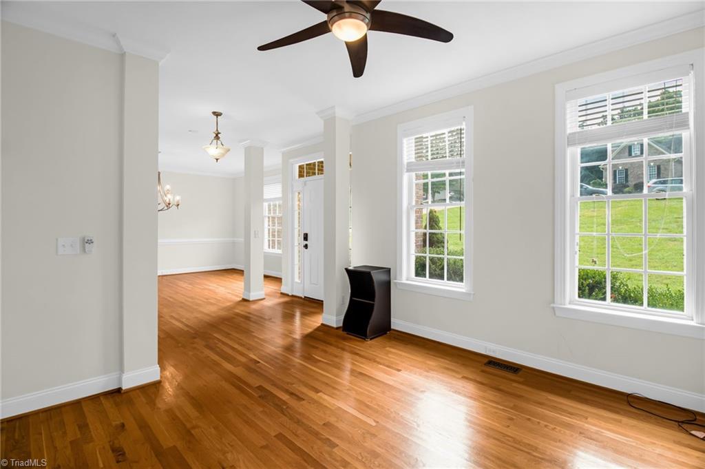 8916 Grove Park Drive