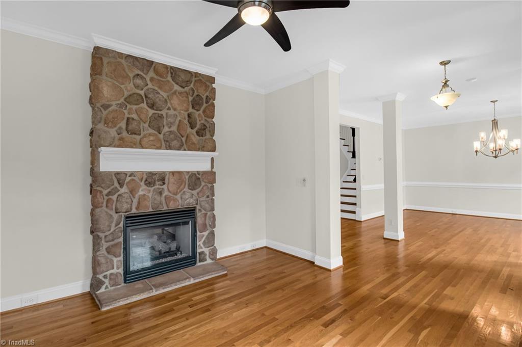 8916 Grove Park Drive