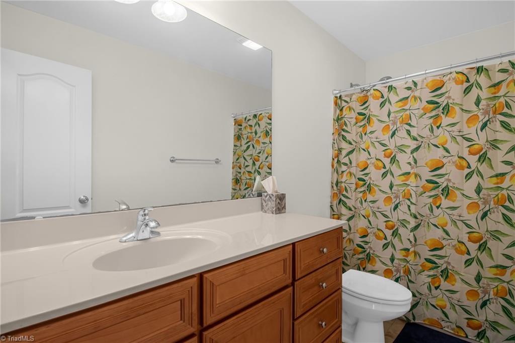 8916 Grove Park Drive