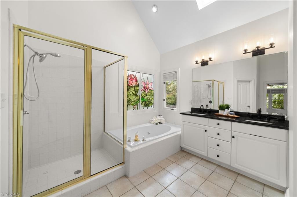 2804 County Clare Road