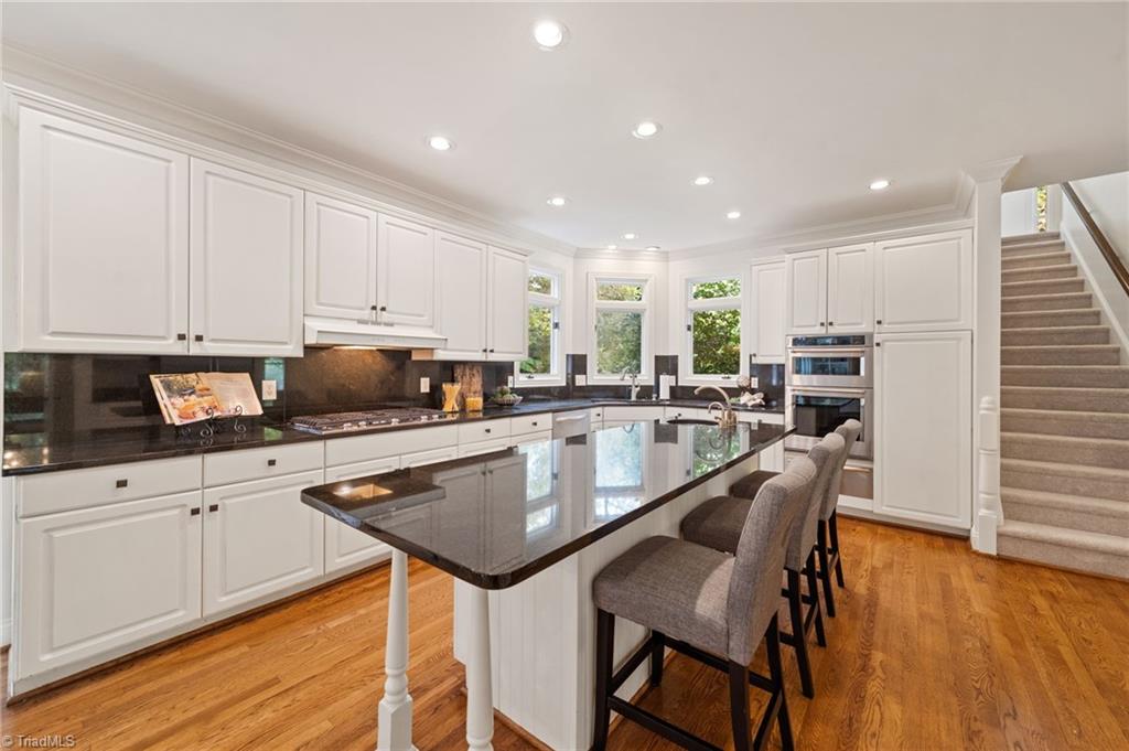 2804 County Clare Road