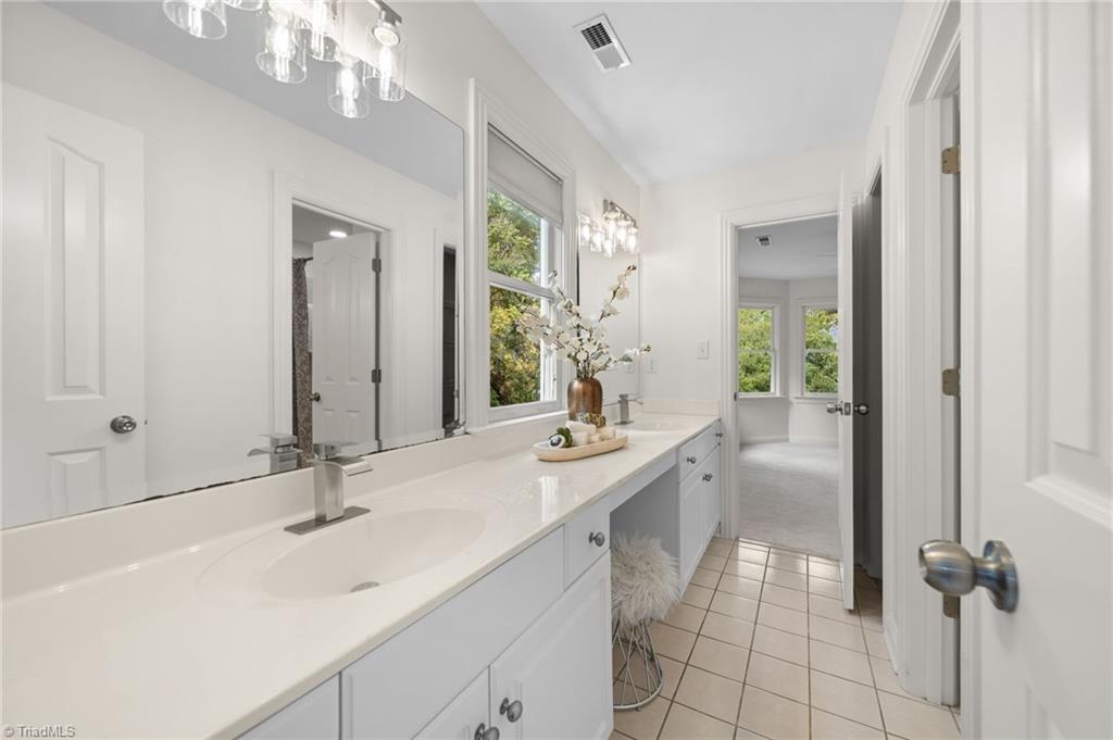 2804 County Clare Road