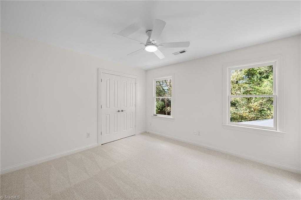 2804 County Clare Road