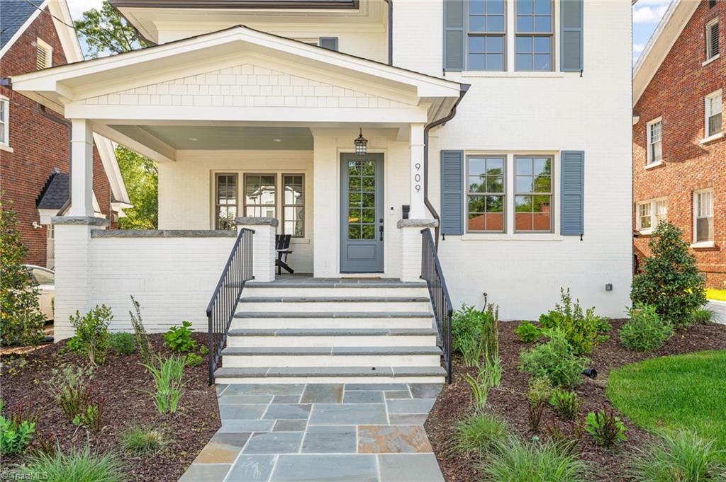 909 N Gregson Street