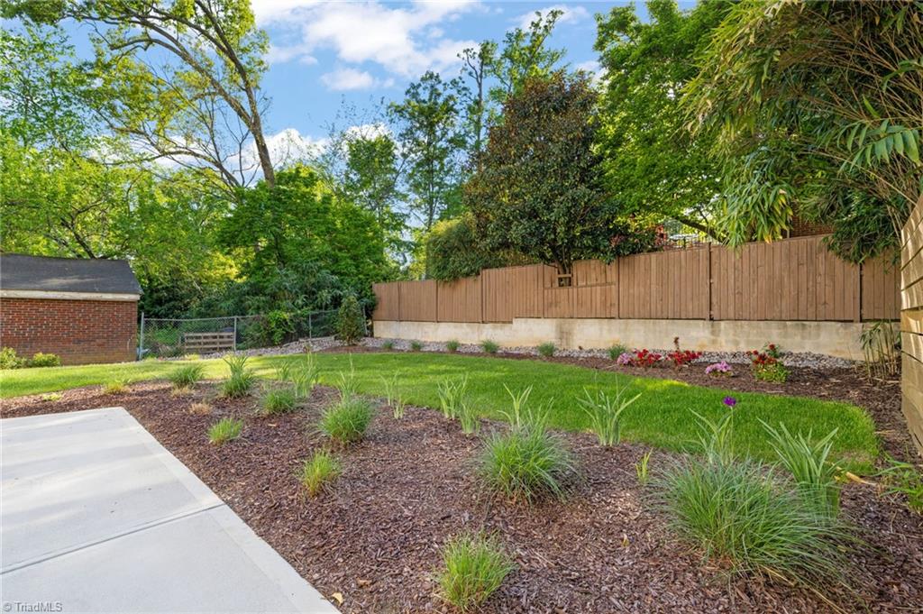 909 N Gregson Street