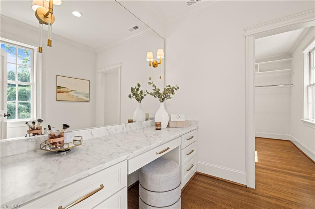 909 N Gregson Street