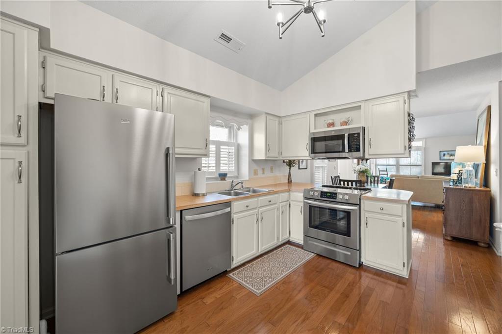 206 Tabor View Lane, Winston-Salem