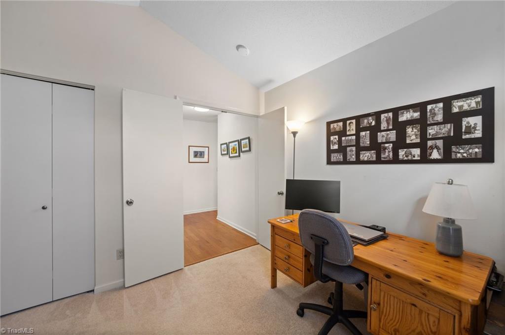 206 Tabor View Lane, Winston-Salem