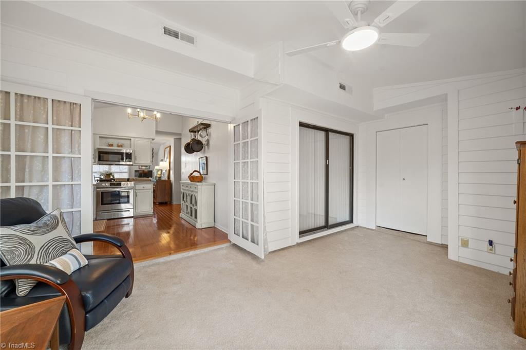 206 Tabor View Lane, Winston-Salem