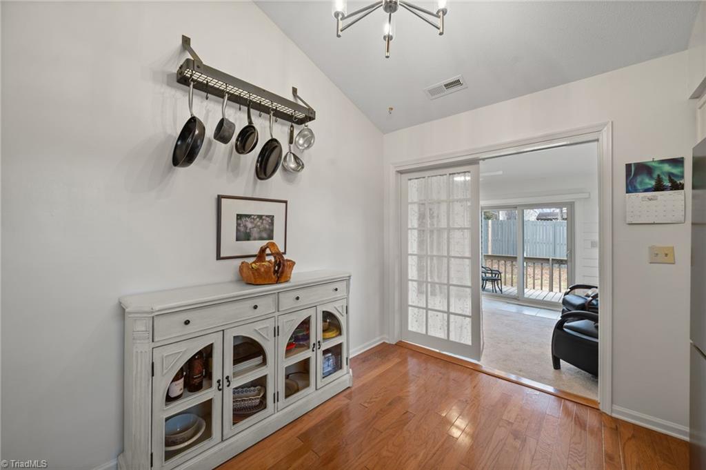 206 Tabor View Lane, Winston-Salem