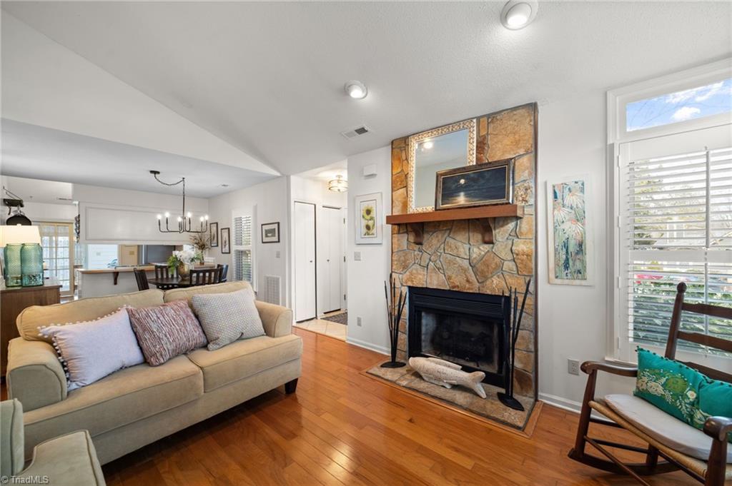 206 Tabor View Lane, Winston-Salem