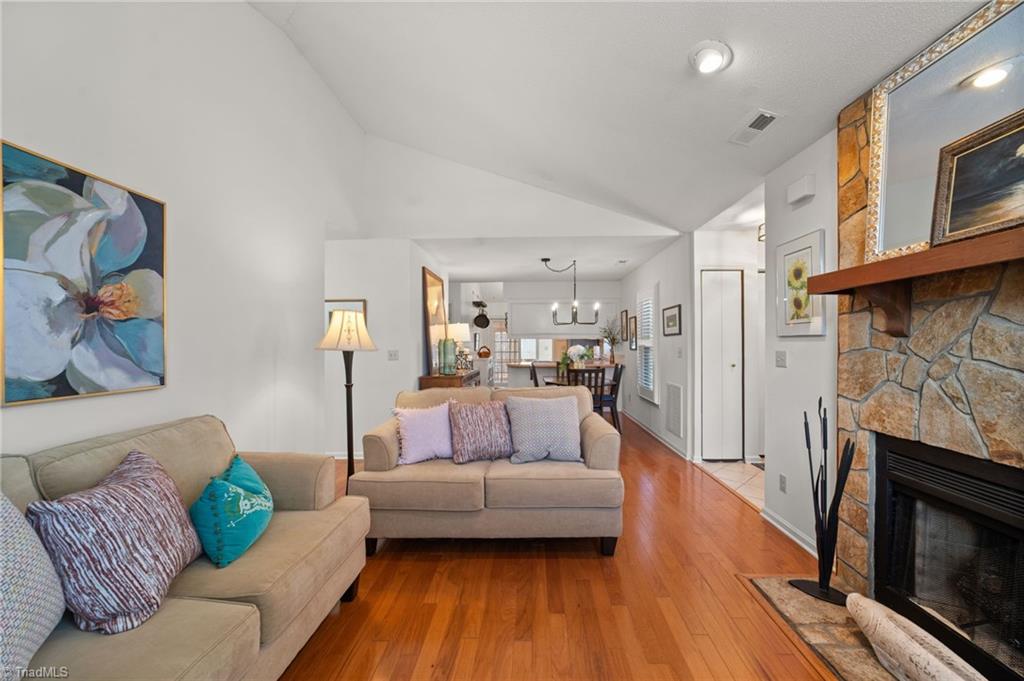 206 Tabor View Lane, Winston-Salem