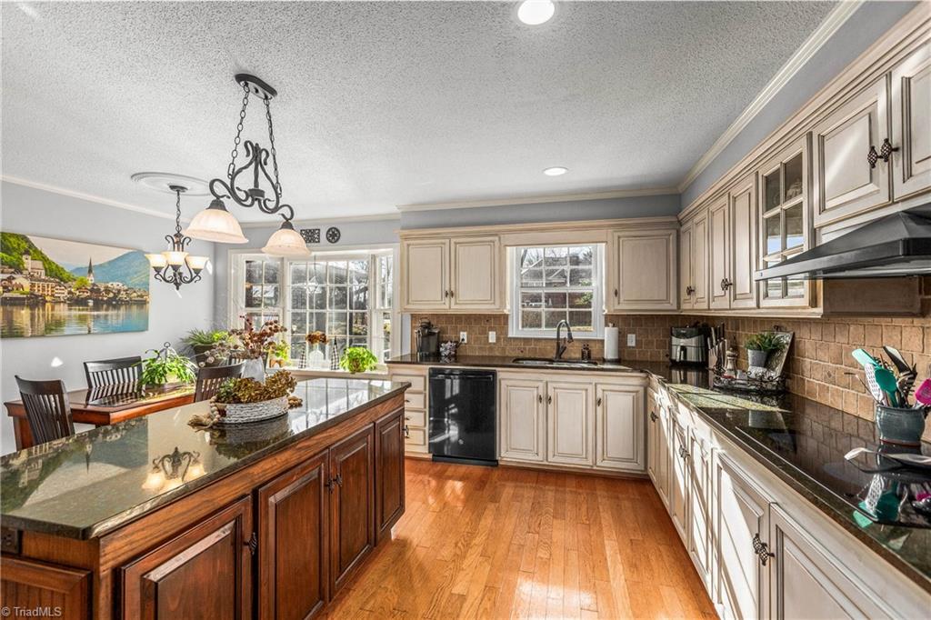 7020 Stancliff Court