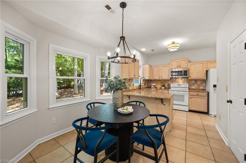 3504 Bent Creek Court