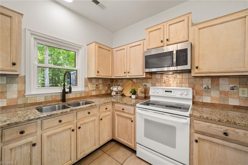 3504 Bent Creek Court