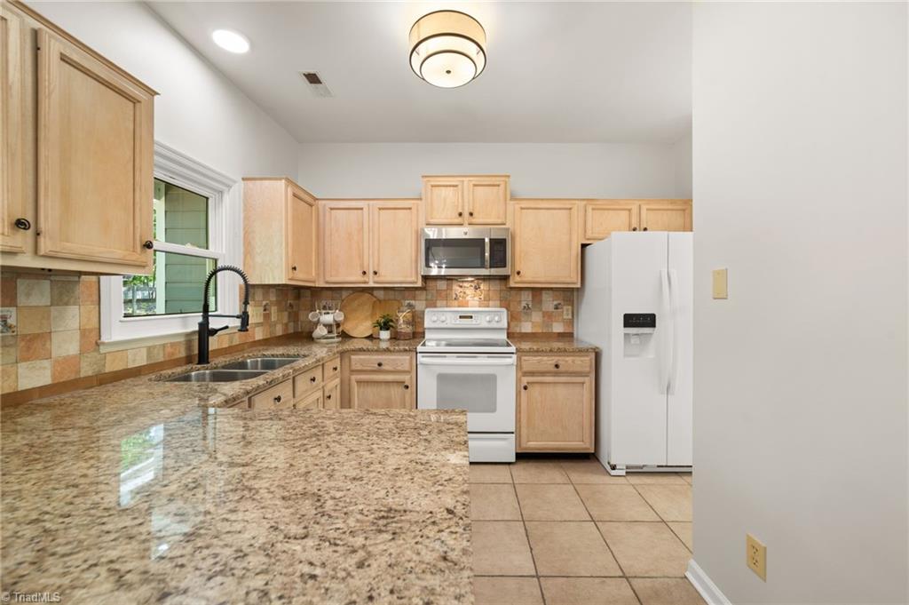 3504 Bent Creek Court