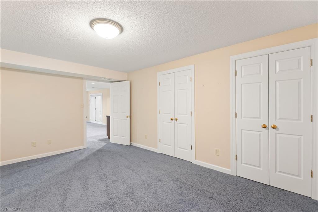 5021 Meadow Hill Court, Winston-Salem