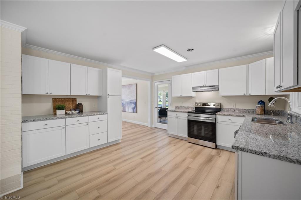2717 Denise Drive