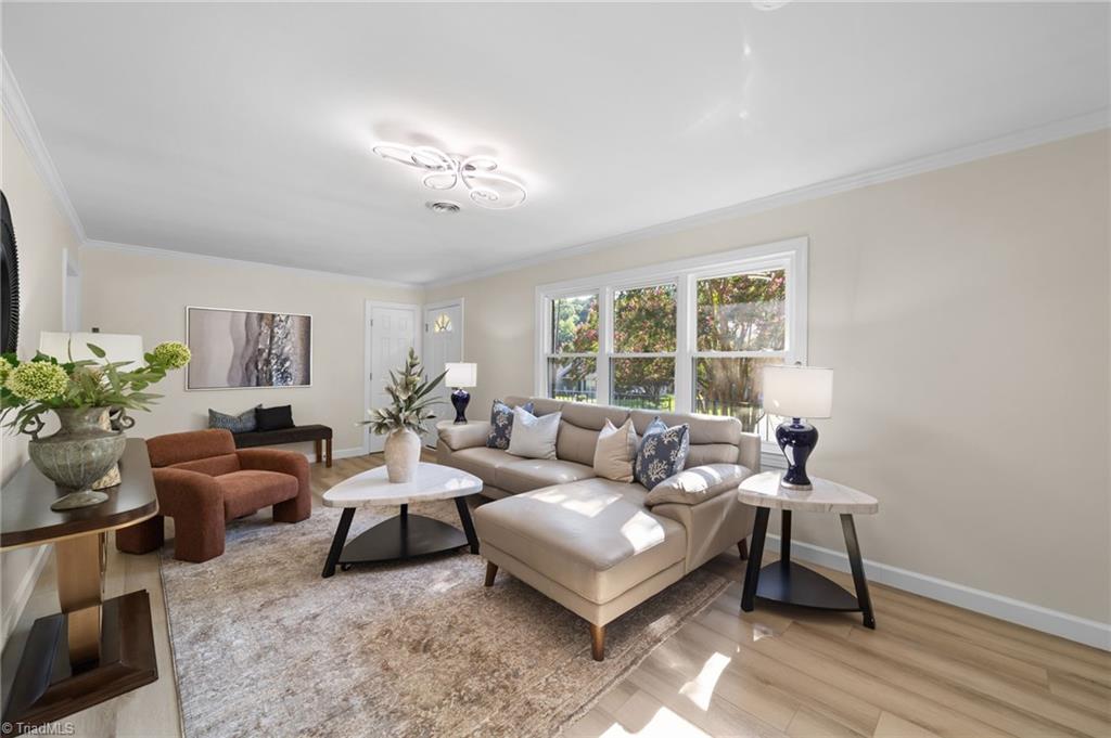 2717 Denise Drive
