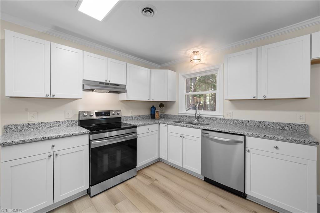 2717 Denise Drive