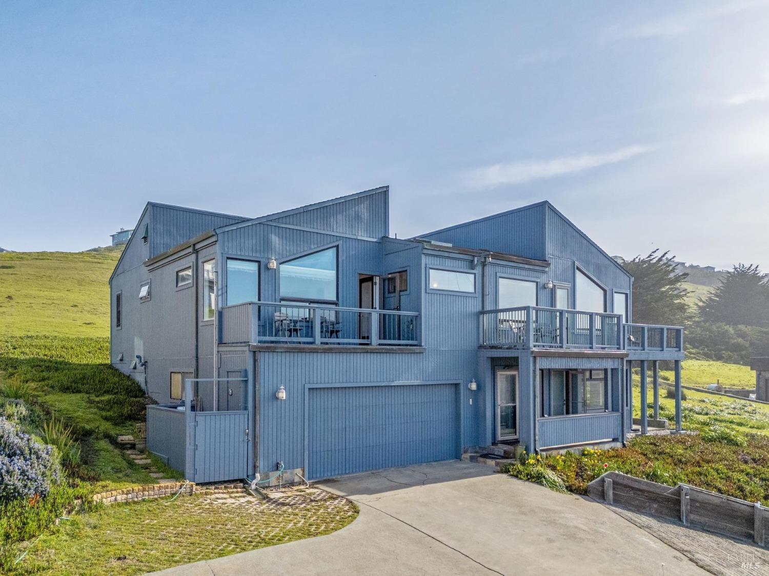 32 Kailua Way