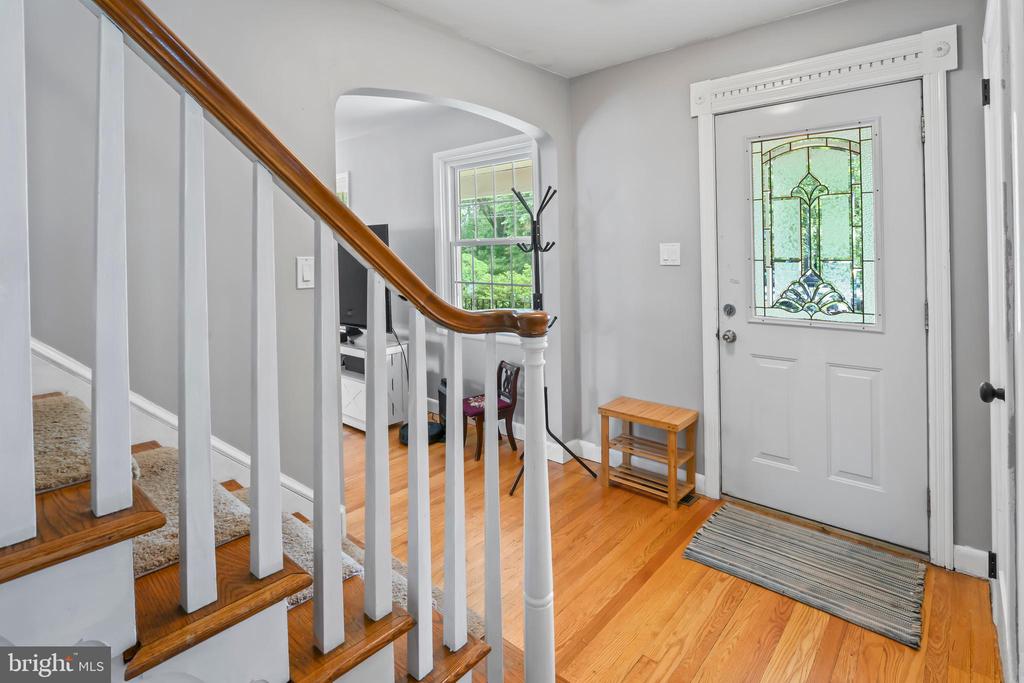 438 HUTCHINSON TERRACE