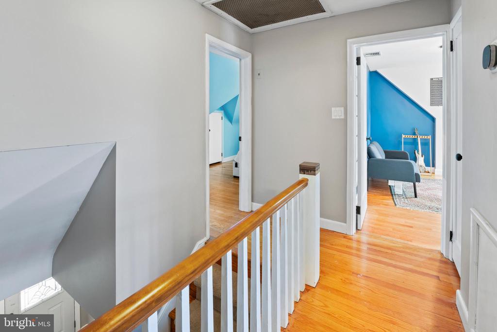 438 HUTCHINSON TERRACE