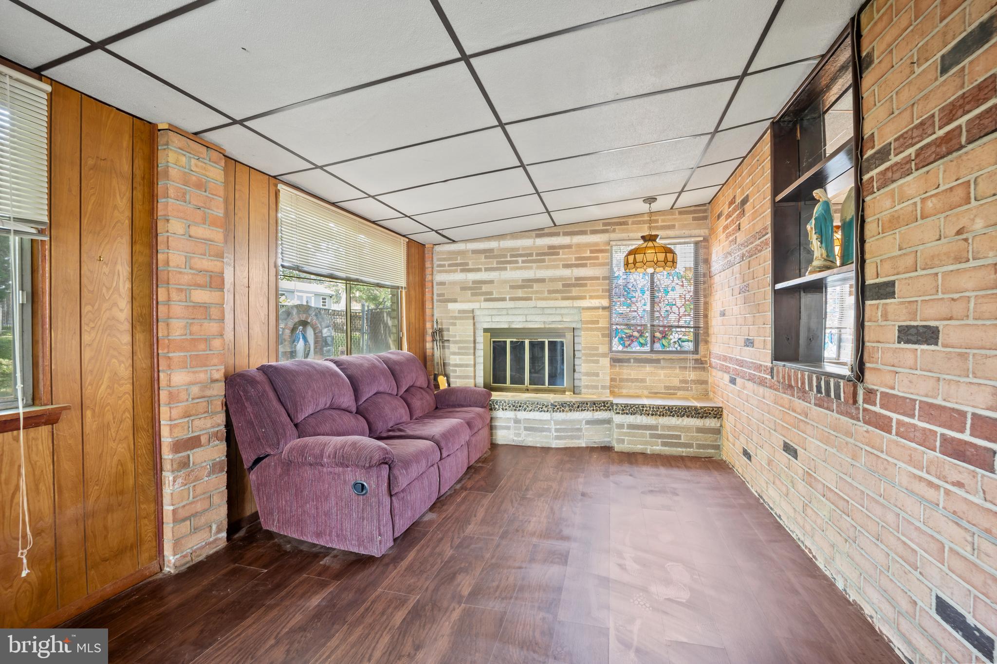 1304 BULLENS LANE