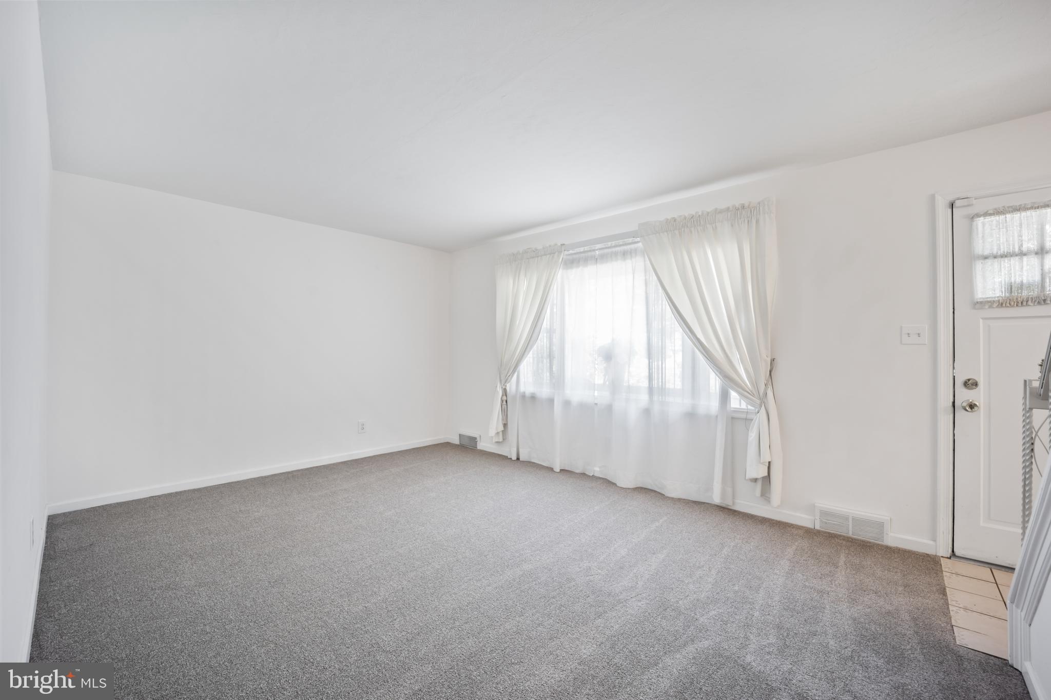 1304 BULLENS LANE