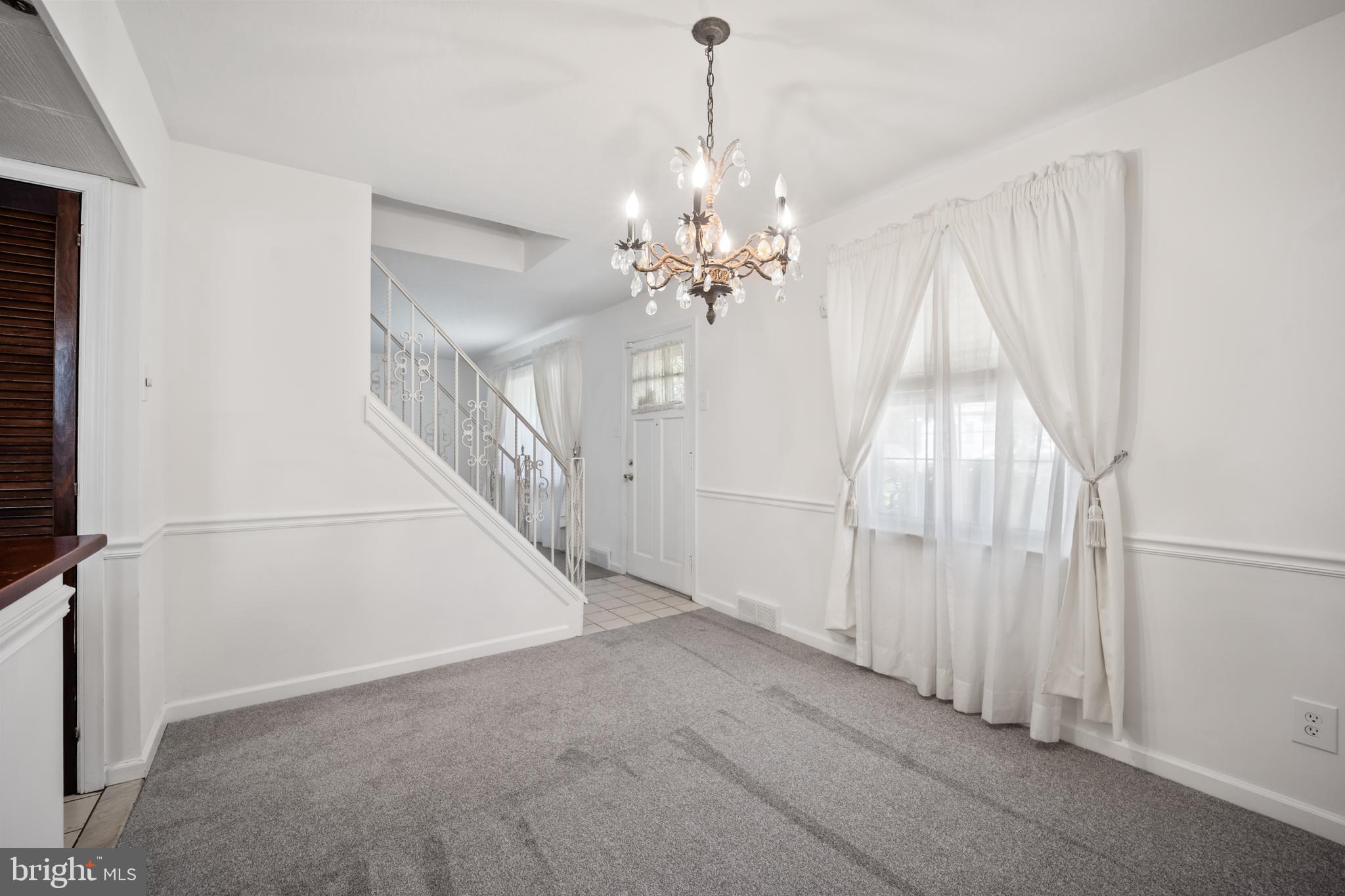 1304 BULLENS LANE