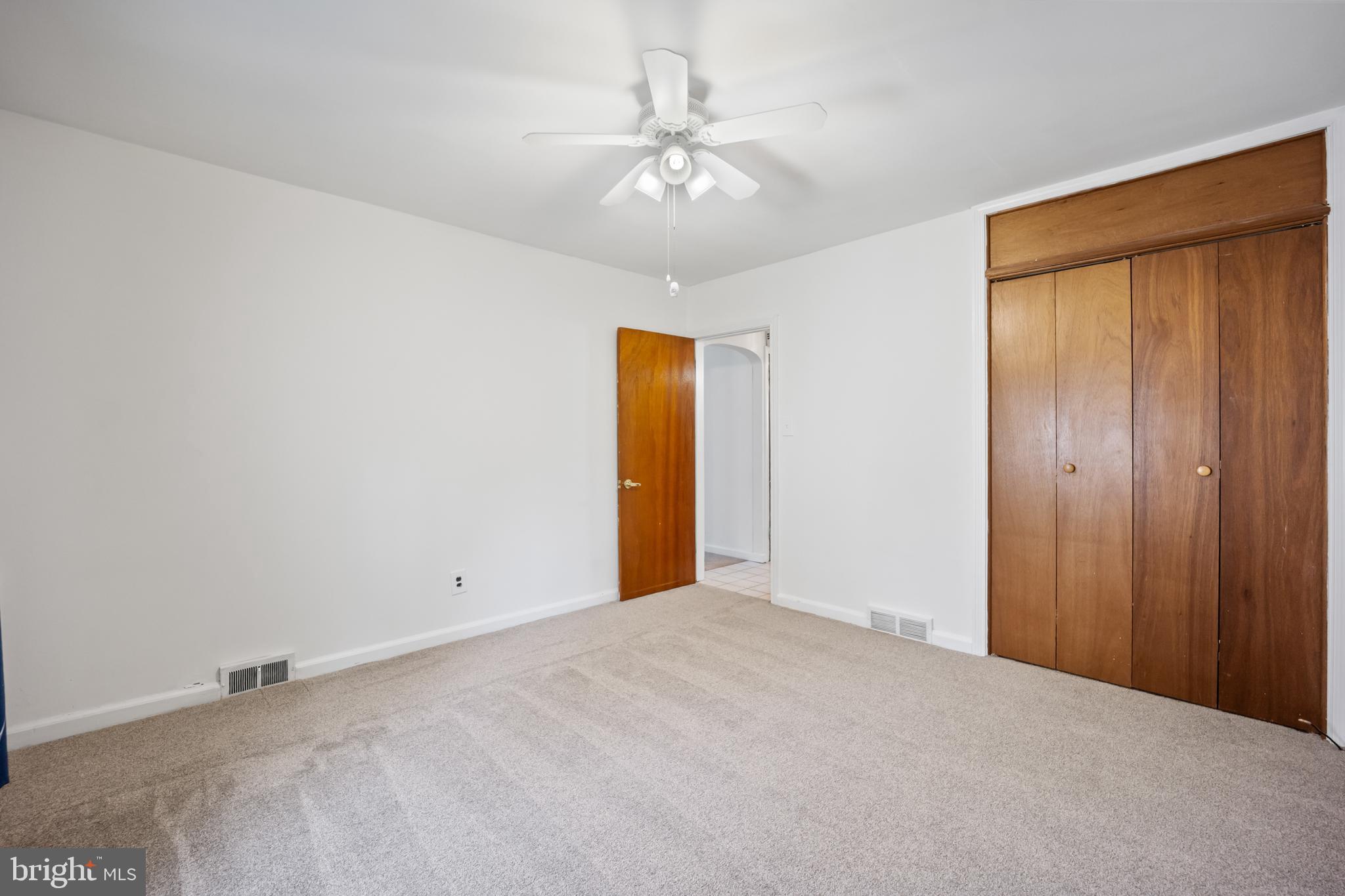 1304 BULLENS LANE