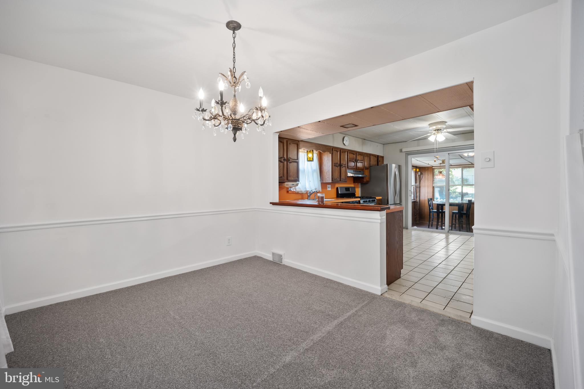 1304 BULLENS LANE