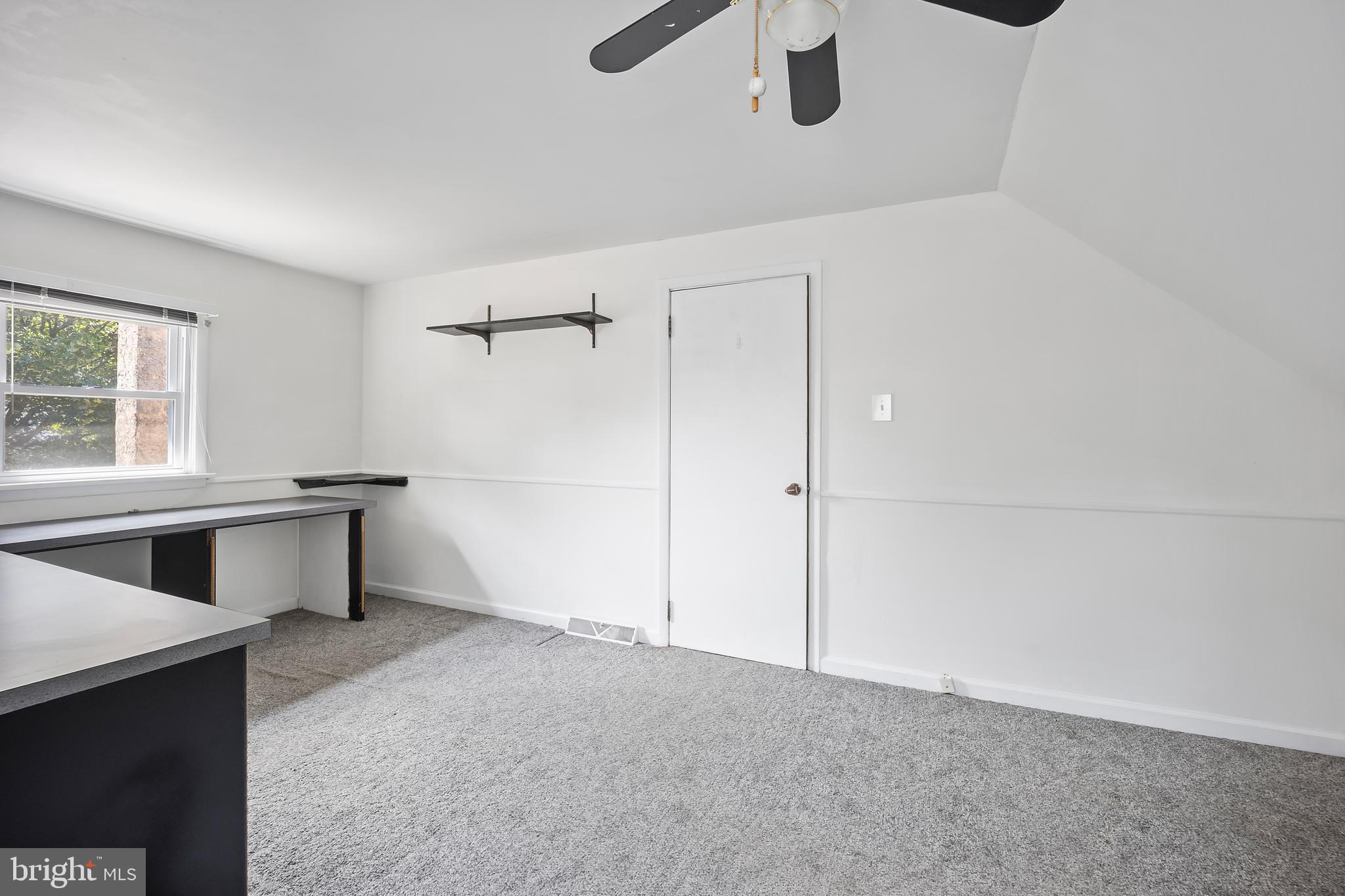1304 BULLENS LANE