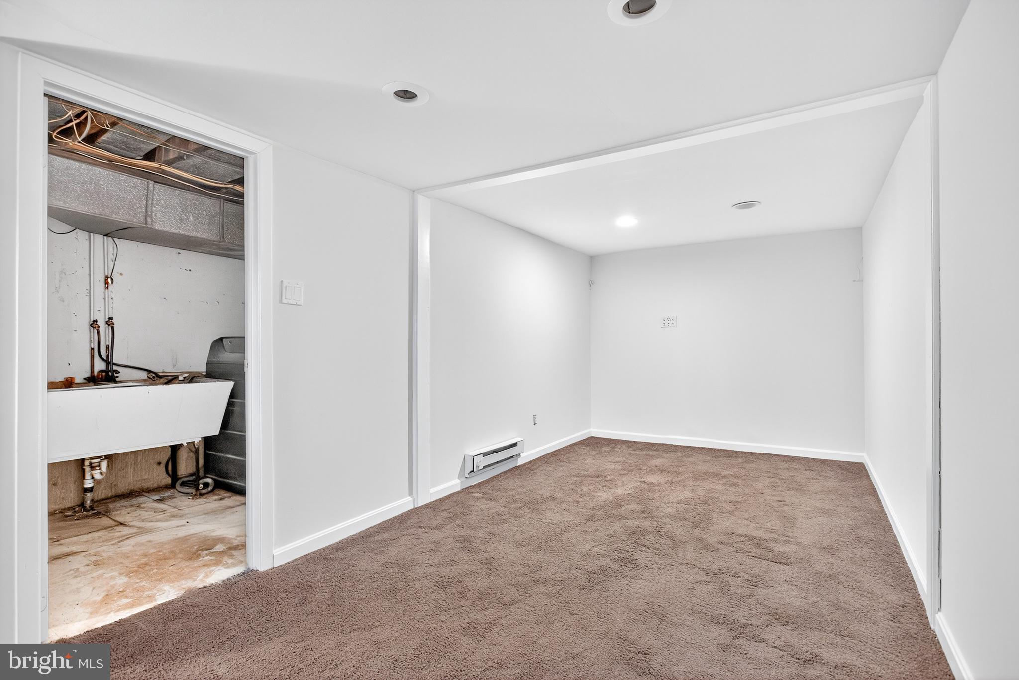 1062 TAYLOR DRIVE