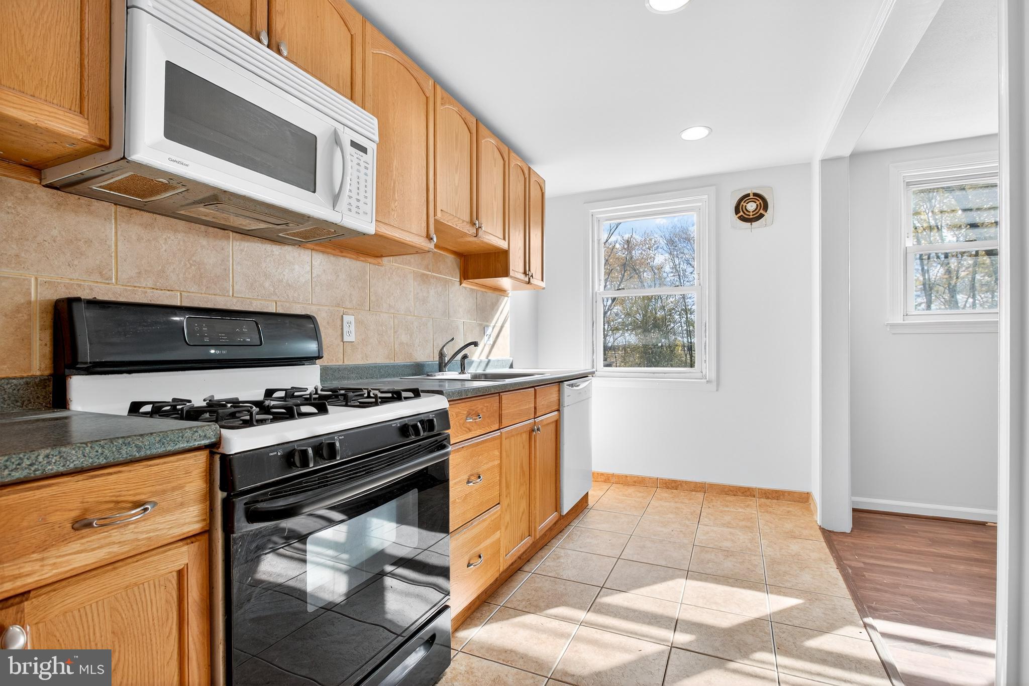1062 TAYLOR DRIVE
