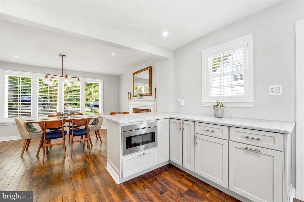 103 W 8TH STREET