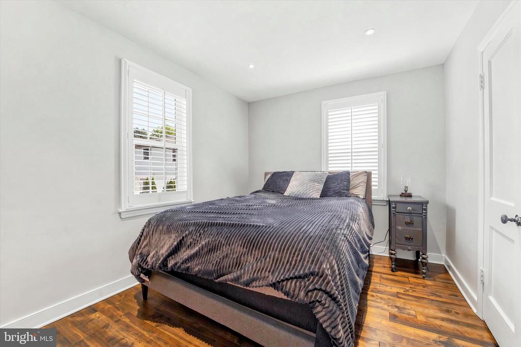103 W 8TH STREET