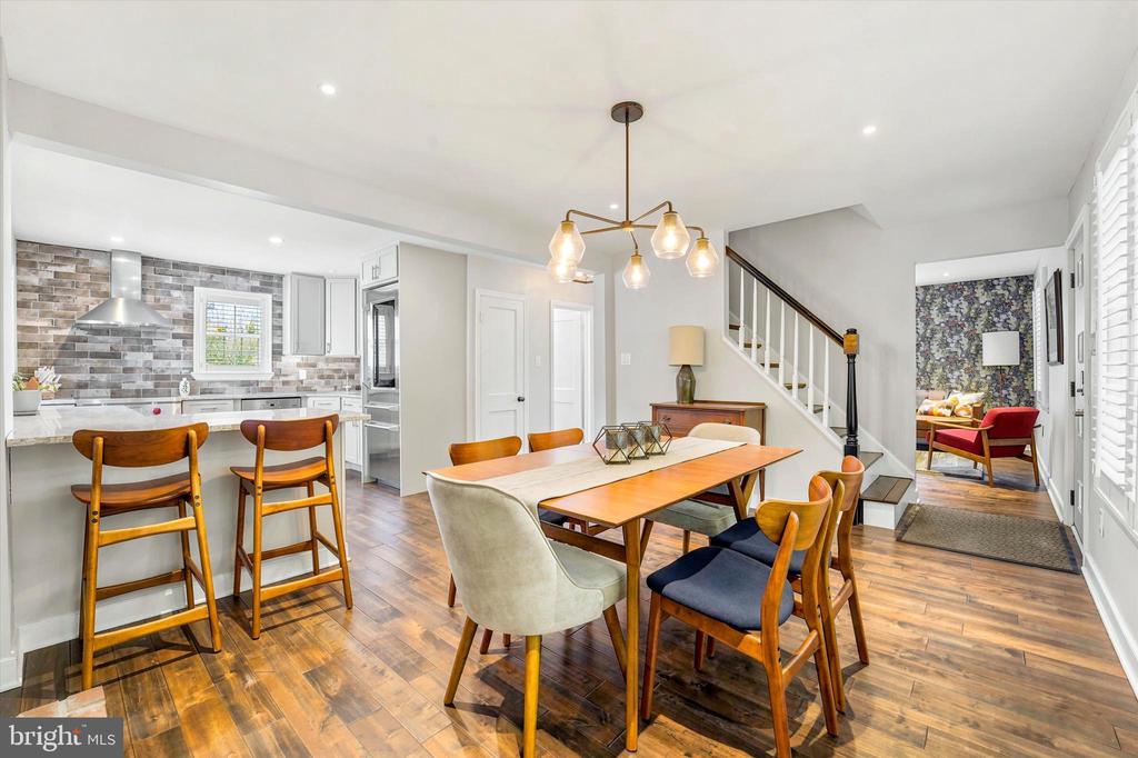 103 W 8TH STREET