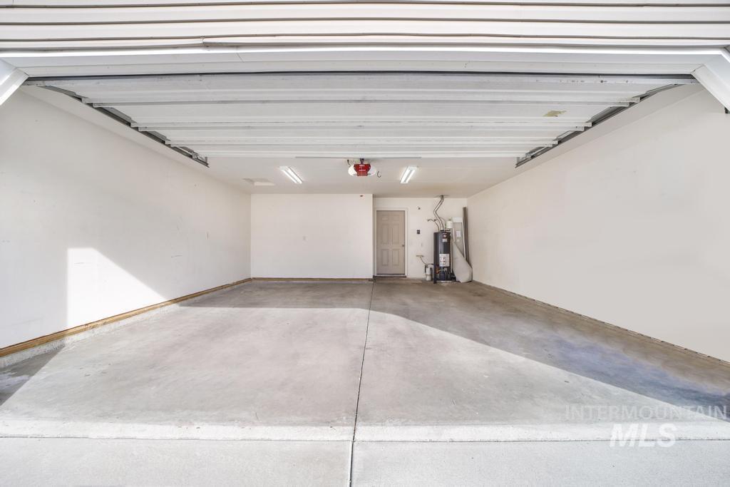 544 Tyler Street