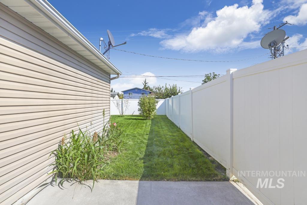 544 Tyler Street