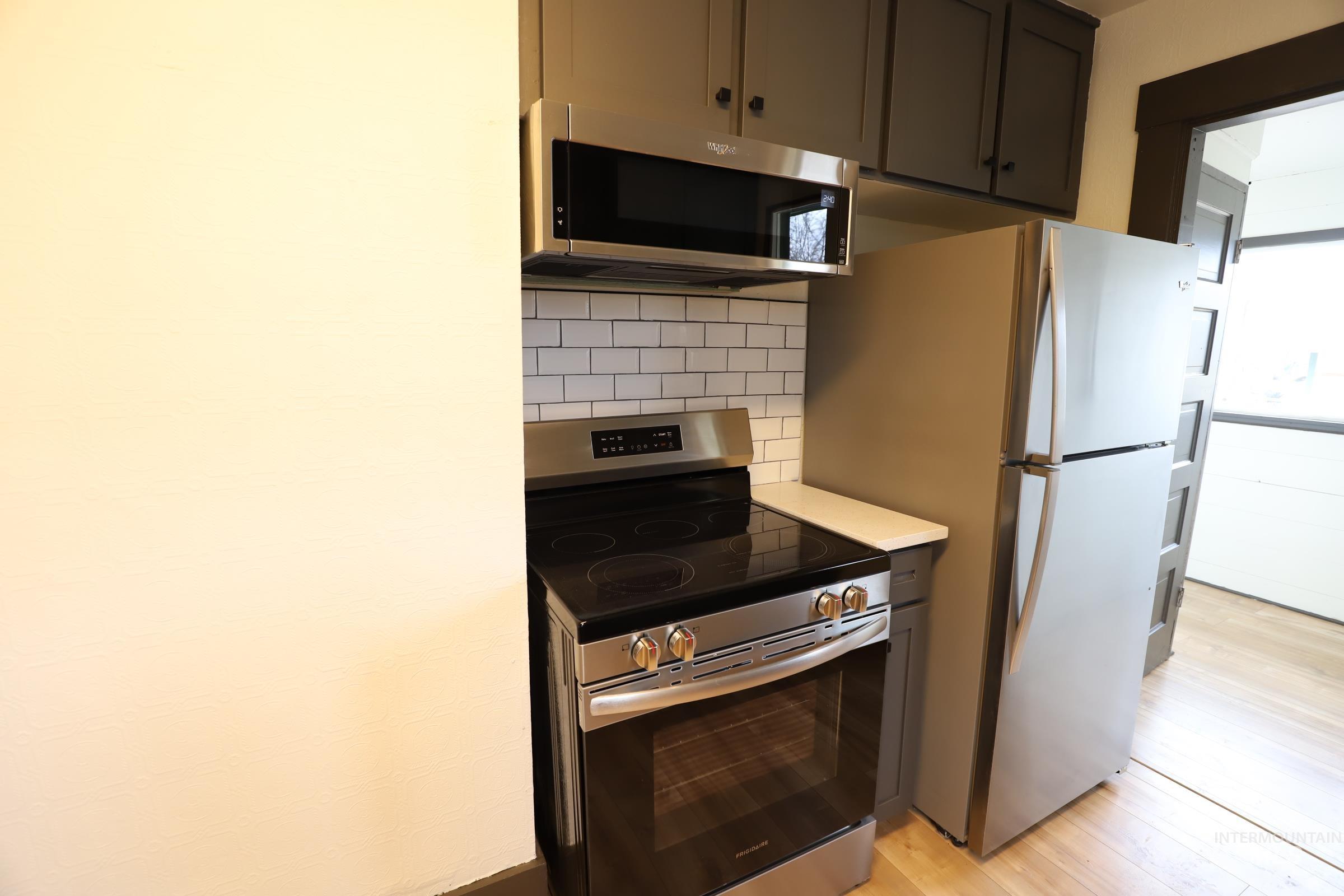 151 7th Avenue North