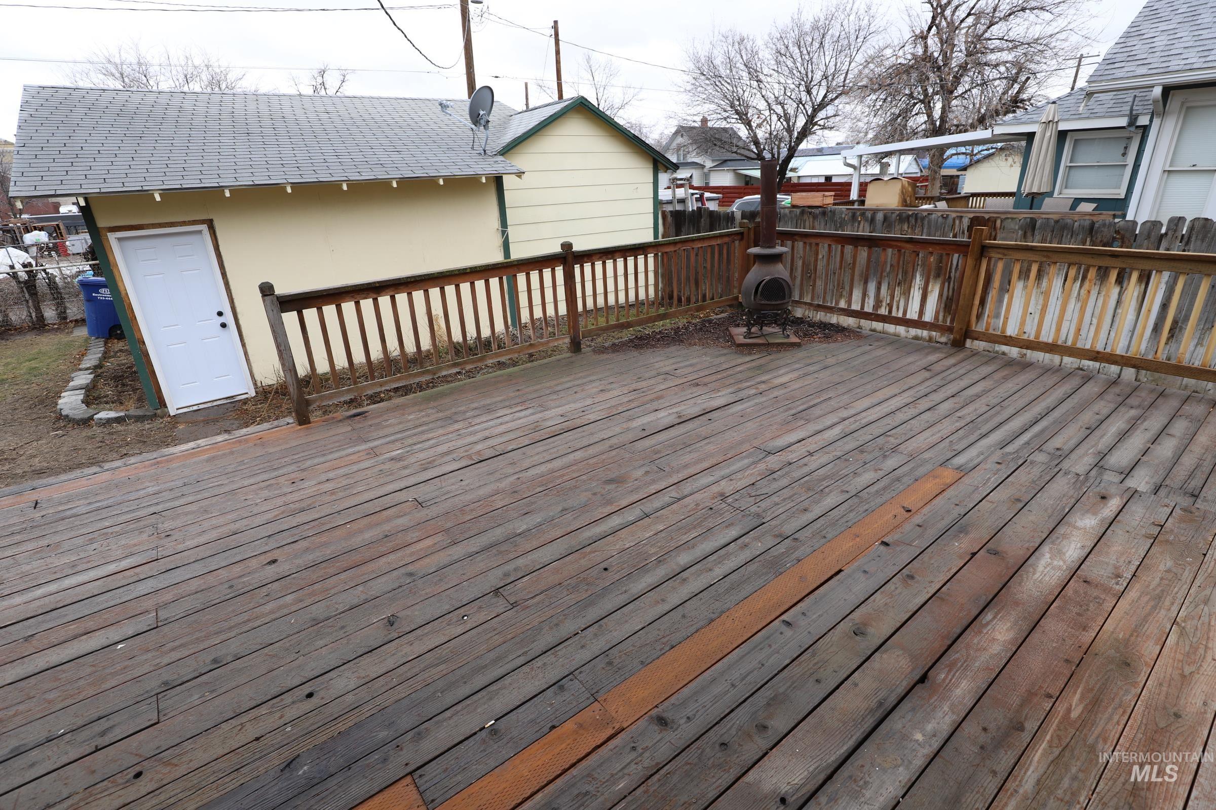 151 7th Avenue North