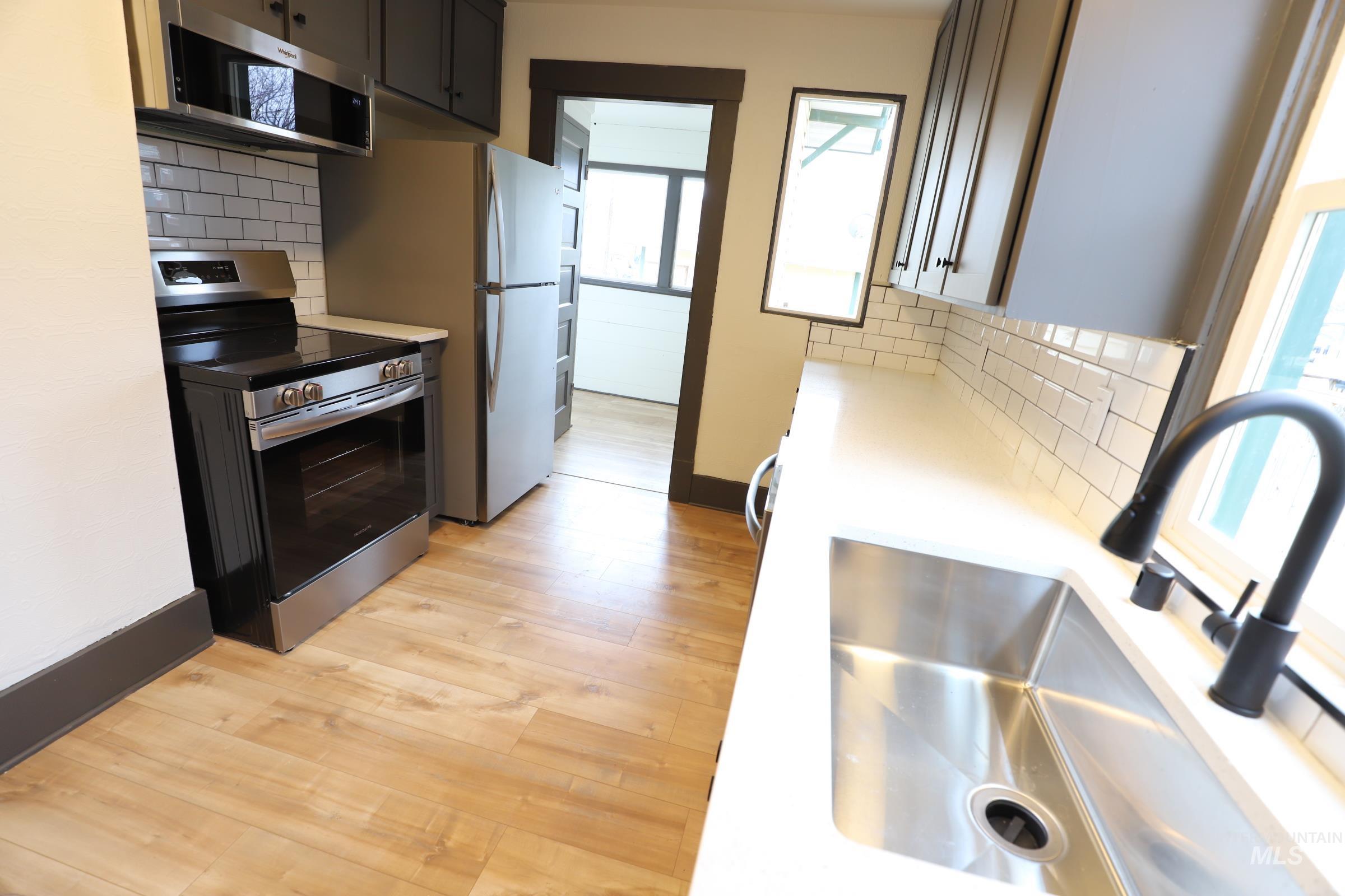 151 7th Avenue North