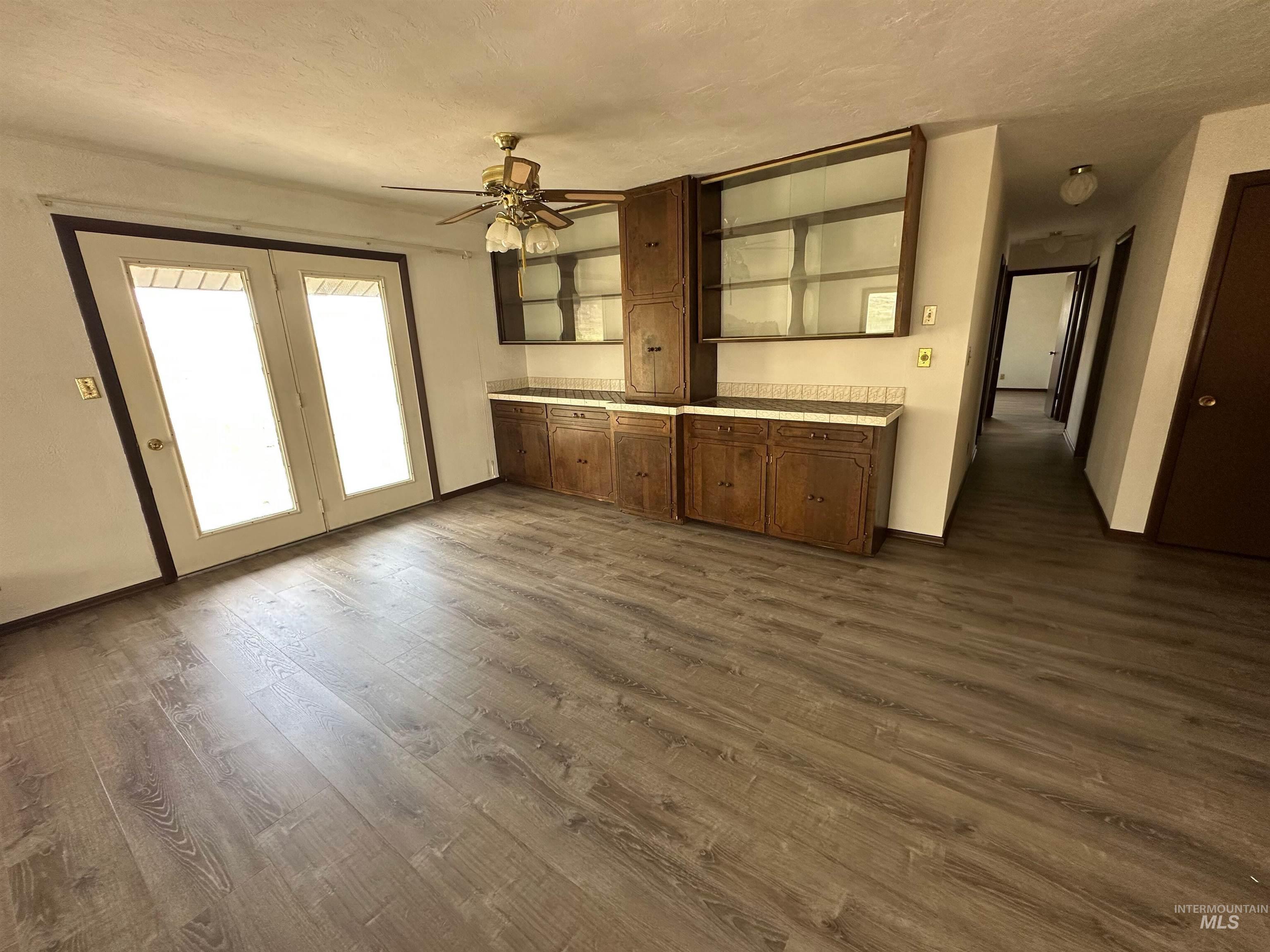 2891 E Murphy Springs Rd