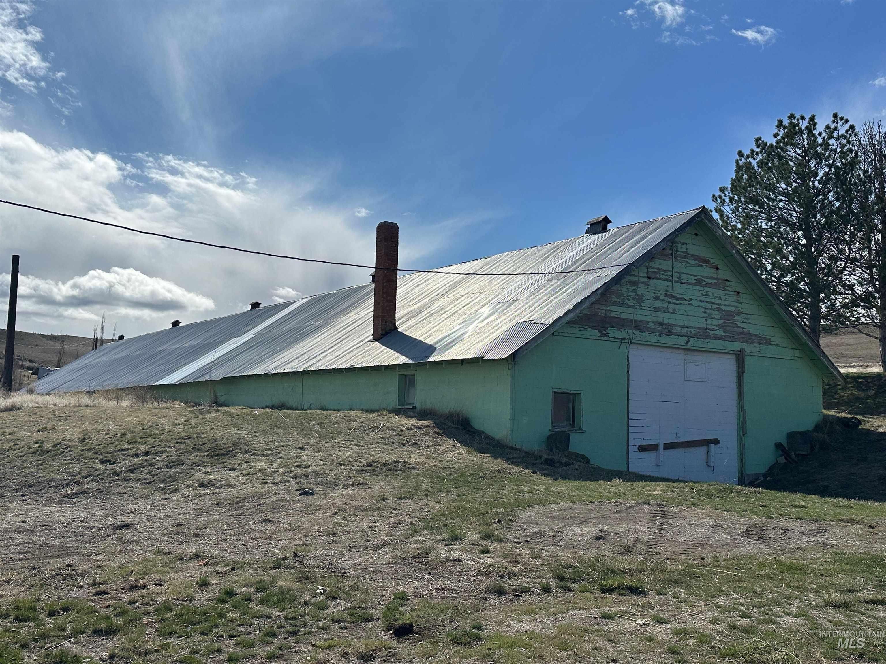 2891 E Murphy Springs Rd